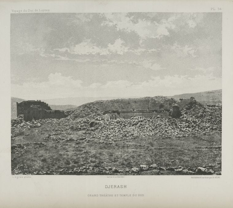 Djerash,  grand théâtre et temple du sud.