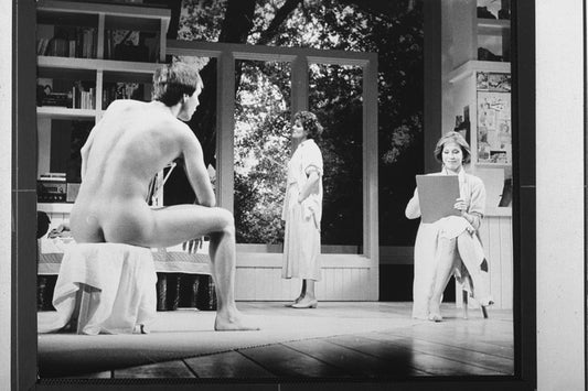 (R-L) Mary Tyler Moore, Lynn Redgrave and Barry Tubb (posing naked) in a scene from the Broadway production of the play "Sweet Sue".