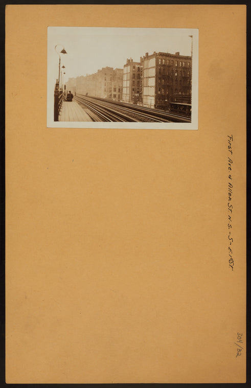 Manhattan: 1st Ave. - Allen St.