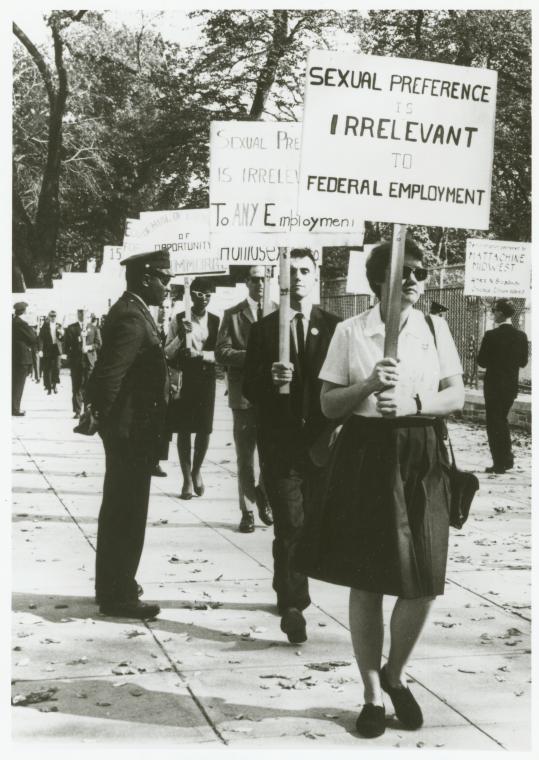 Barbara Gittings in picket line, copy
