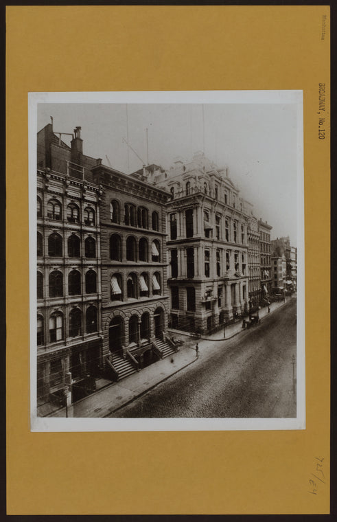 Manhattan: Broadway - Liberty Street