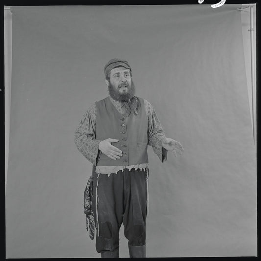 Harry Goz in publicity photo for the stage production Fiddler on the Roof