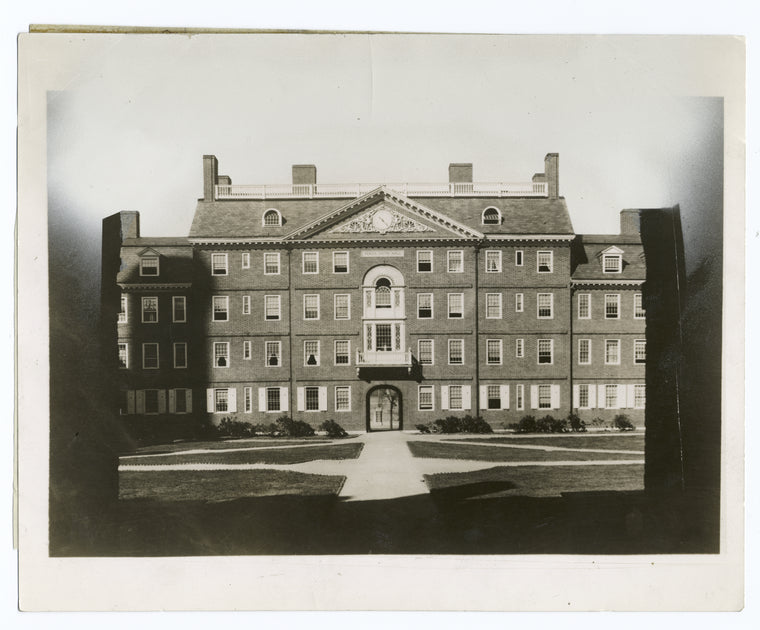 Persis Smith Hall, a dormitory of Kirkland House.