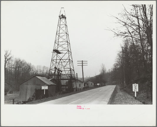 Oil well on Highway U.S. 50, Ritchie County, West Virginia
