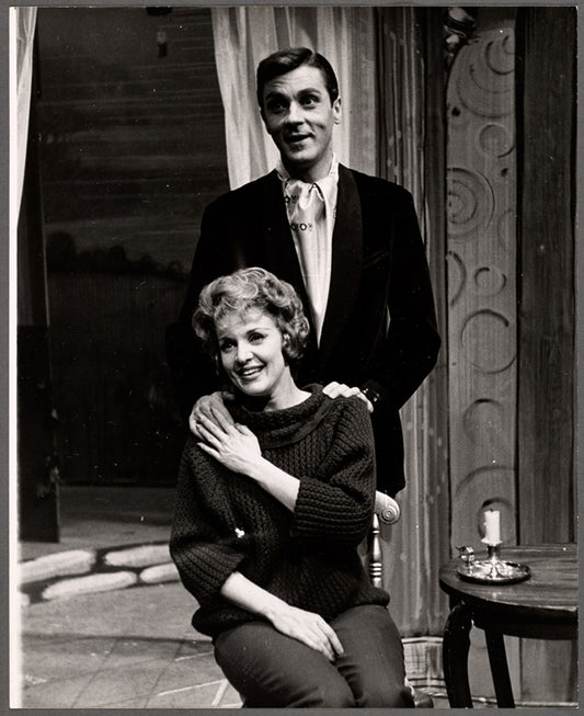 Marti Stevens and unidentified in the 1960 revival of Oh Kay!