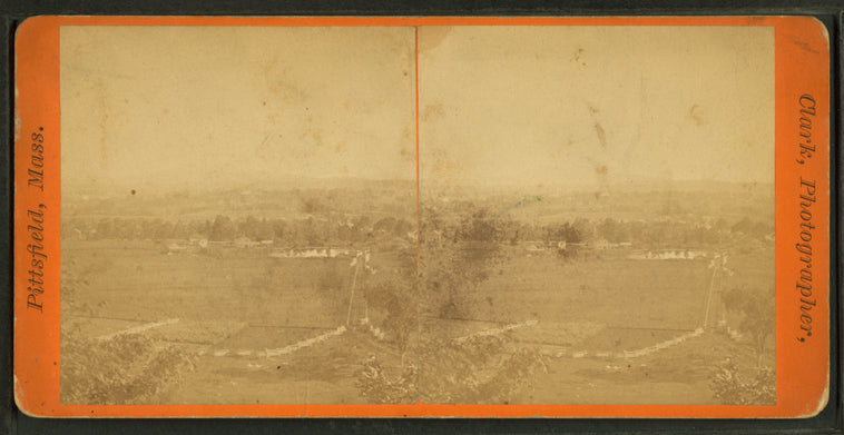 General view showing a farm.