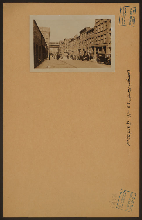 Manhattan: Columbia Street - Grand Street