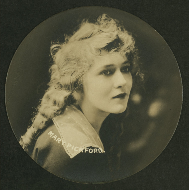Mary Pickford.