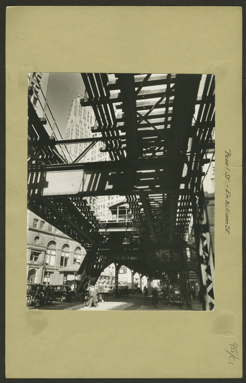 Manhattan: Pearl Street - William Street.