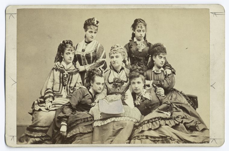 The Lydia Thompson Girls