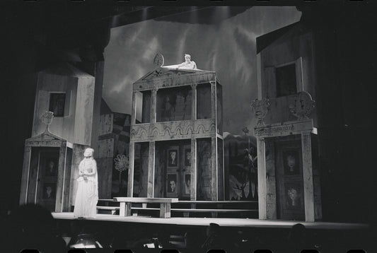 Karen Black and Patrick Fox in the 1962 stage production A Funny Thing Happened on the Way to the Forum