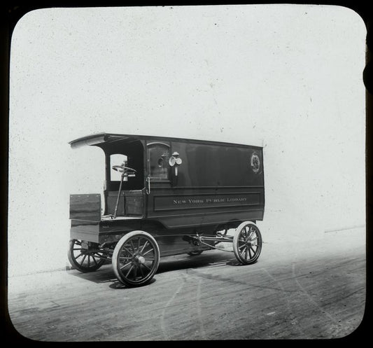 A book van, May 1911