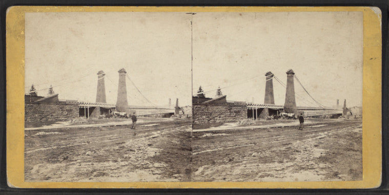 General view of the Suspension Bridge from the Canada side.