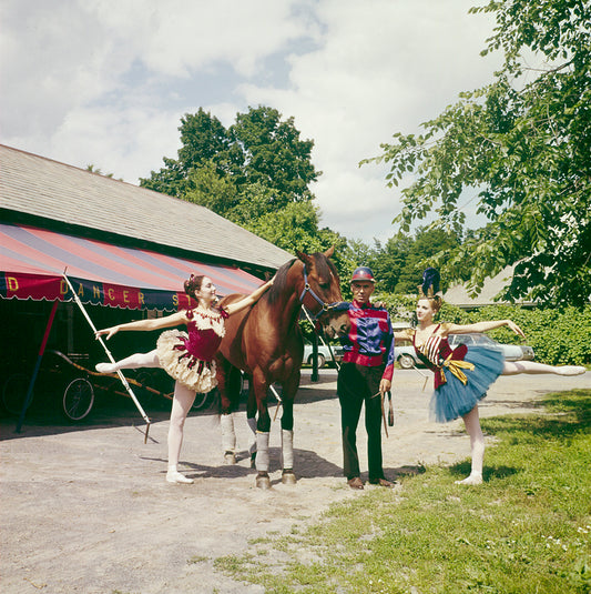 New York City Ballet - Lynn Stetson and Susan Hendl pose with horse for publicity opening of Saratoga Performing Arts Center (Saratoga)