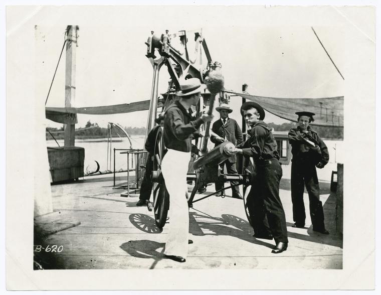 Incidents of the War : evacuation of Aquia Creek