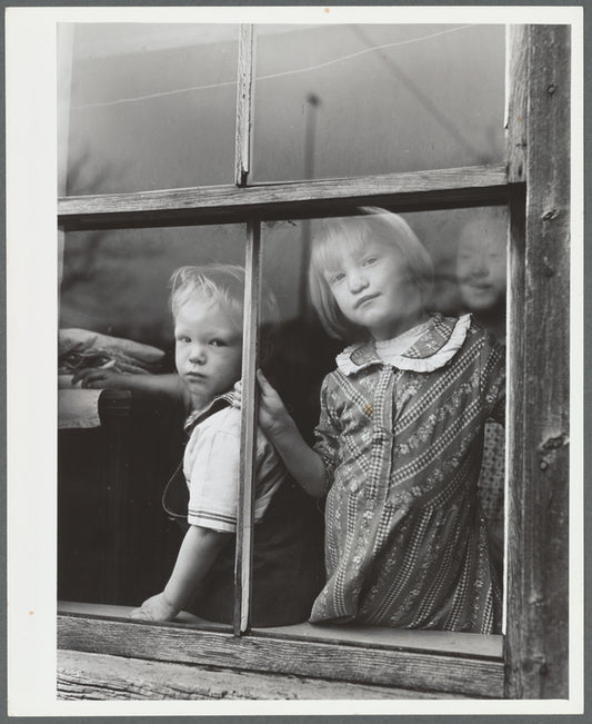 Lloyd and Gloria Kinney. Eden Mills, Vermont