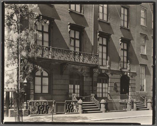 Facade, 14 West 12th Street