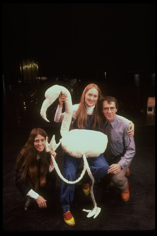 (L-R) Playwright/composer Elizabeth Swados, actress Meryl Streep and producer Joseph Papp on the set of "Alice in Concert" at the New York Shakespeare Festival Theater (New York)