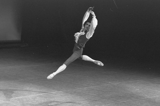 New York City Ballet production of "Bournonville Divertissements" with Robert Weiss, choreography by George Balanchine (New York)