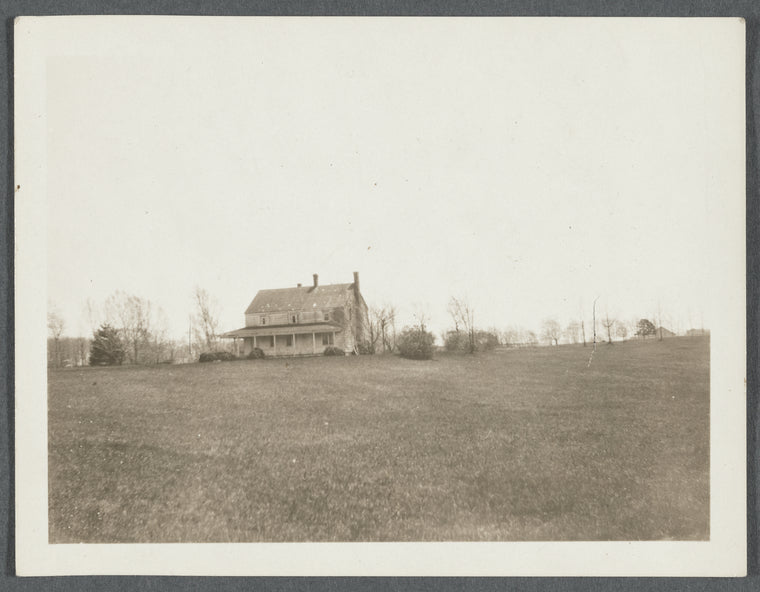 John L. Ireland house. South of Beaverdam Road, east of Bay Road. Brookhaven, Brookhaven