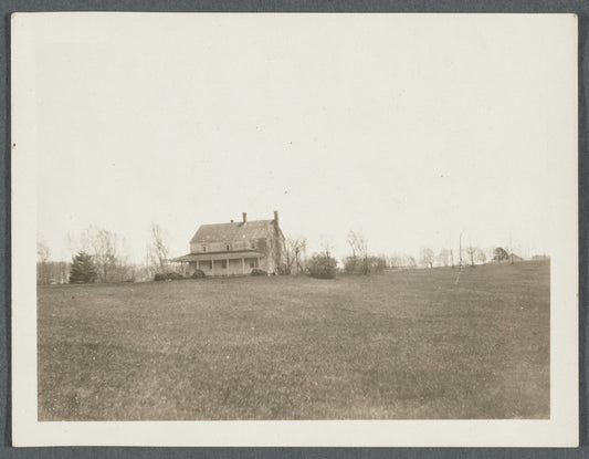 John L. Ireland house. South of Beaverdam Road, east of Bay Road. Brookhaven, Brookhaven