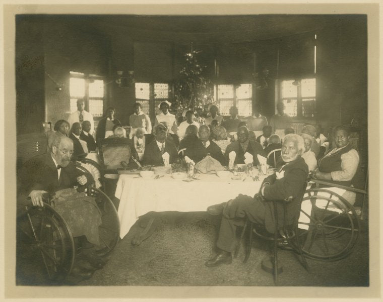 Occupants of the Lincoln Hospital and Home.