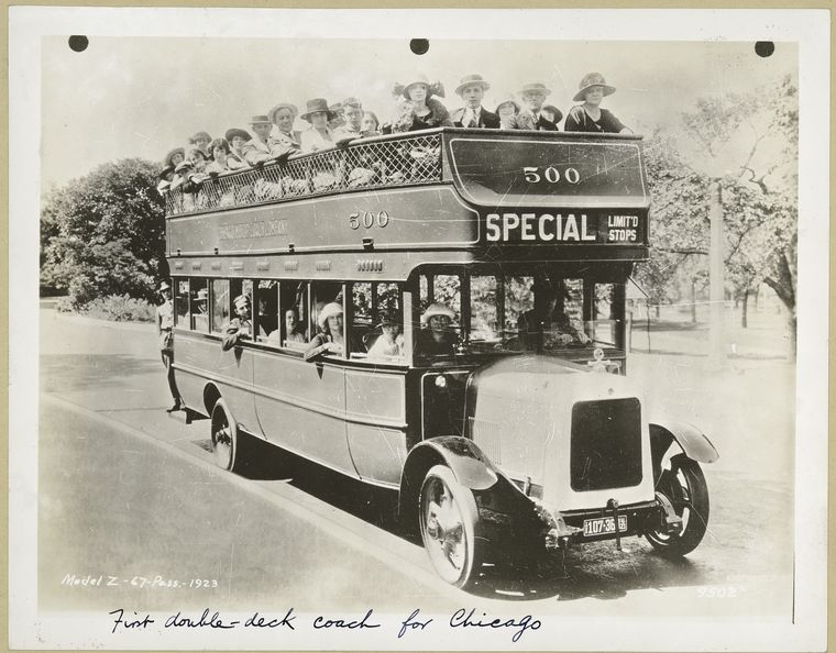 First double-deck coach for Chicago