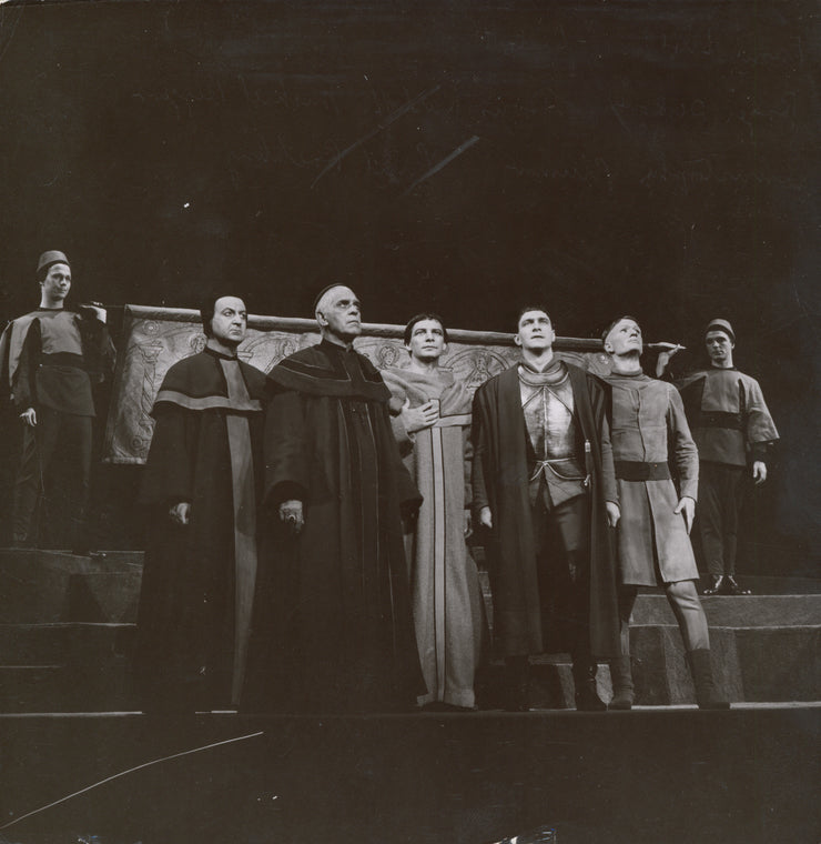 Roger De Koven, Boris Karloff, Michael Higgins, Christopher Plummer and Paul Roebling in The Lark