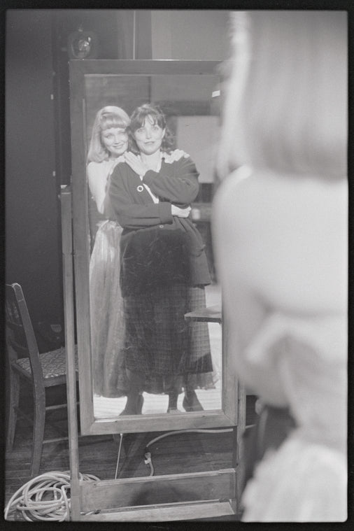 Geraldine Leer and Karen Allen in the stage production Country Girl