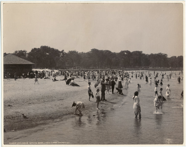 Children's bathing beach, Lincoln Park, Ill.