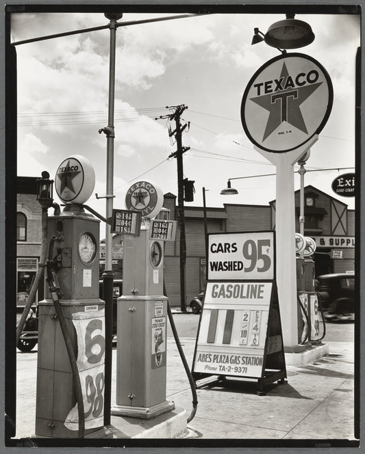 Gasoline station, Tremont Avenue and Dock Street