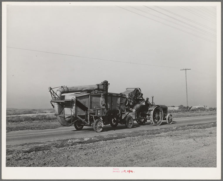 Threshing machine. Canyon County, Idaho