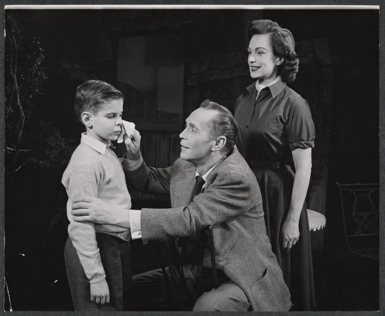 Peter Lazer, Franchot Tone, and Geraldine Fitzgerald in the stage production Hide and Seek