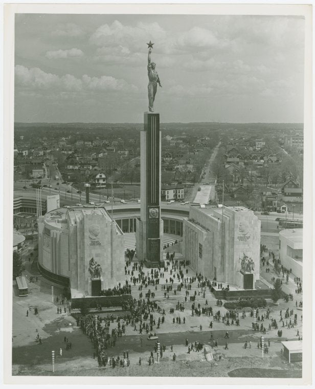 Russia (USSR) Participation - Building - Exterior