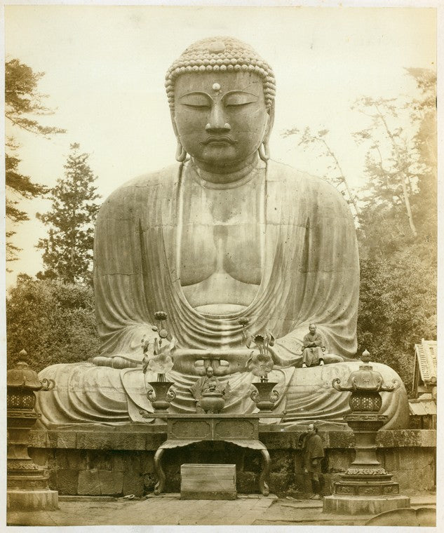 Bronze statue of Dai-boutsu, near Kamakura