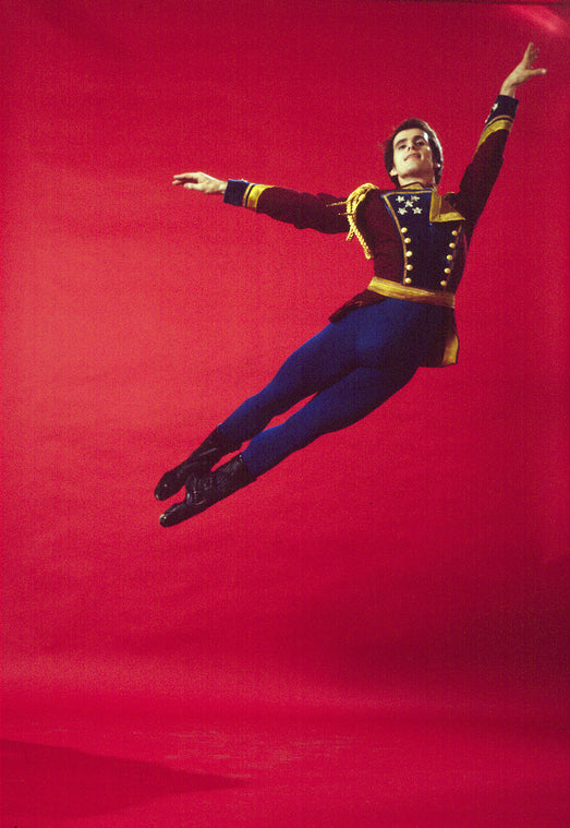 New York City Ballet - Studio portrait of Helgi Tomasson in "Stars and Stripes", choreography by George Balanchine (New York)