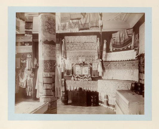 A booth for Russian laces with flowered design of animals and peoples