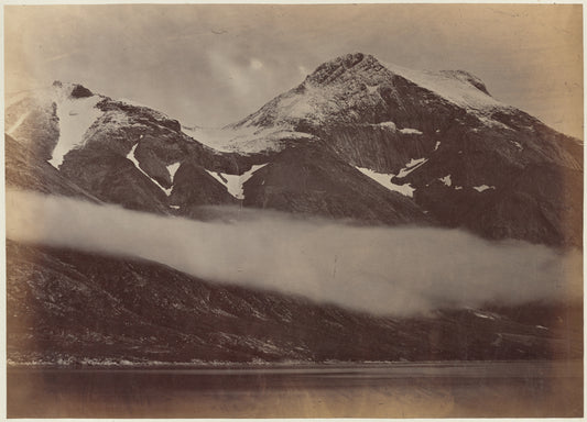 Kunak Mountain with the commencement of a fog bank