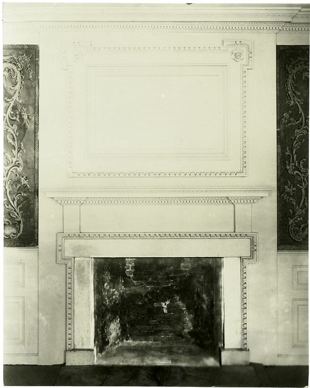 Lee mansion, Marblehead, Mass., mantel, guest's chamber, 1768.