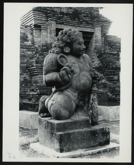 Kalasan, candi: Guardian (Raksasa) found south of Tjandi Kalasan, Jogjakarta [Yogyakarta], protecting the site of a monastery connected with the temple, Buddhist, 9th century