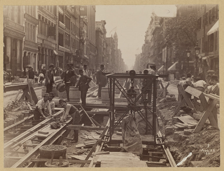 Looking south on Broadway, from about 7th St.
