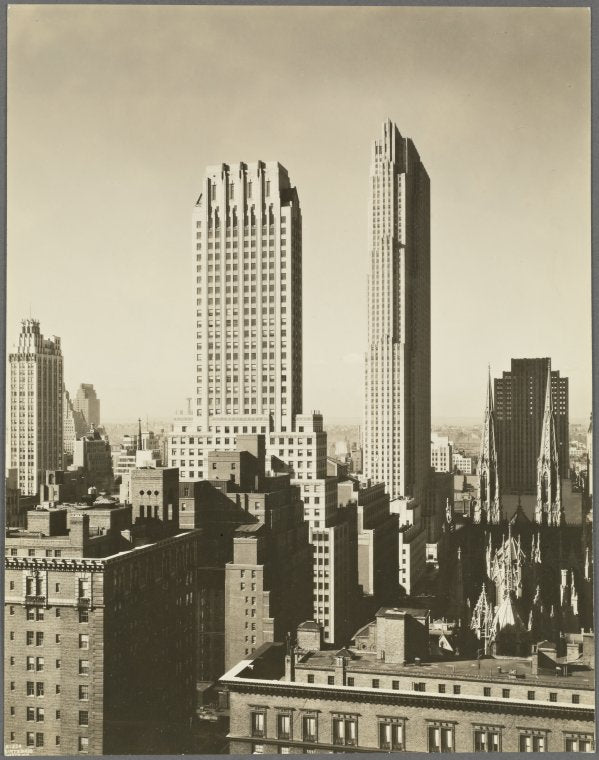 General View - Manhattan - Aerial view - Fifth Avenue - 50th Street - looking west
