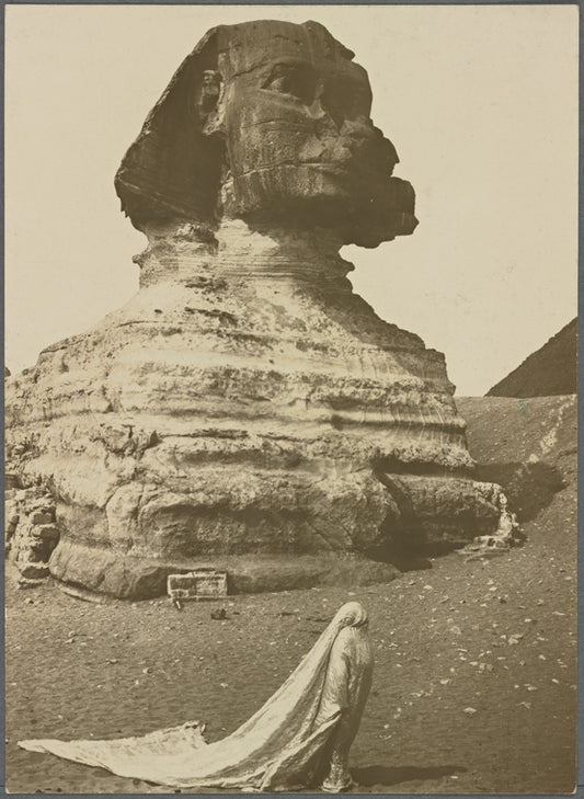 Loie Fuller dancing under the Sphinx