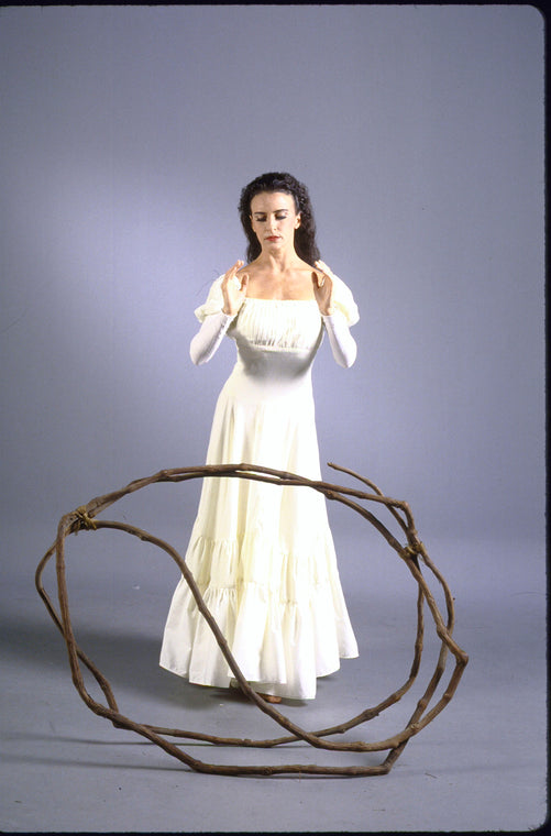 Martha Graham Dance Company, "Salem Shore" with Terese Capucilli, choreography by Martha Graham