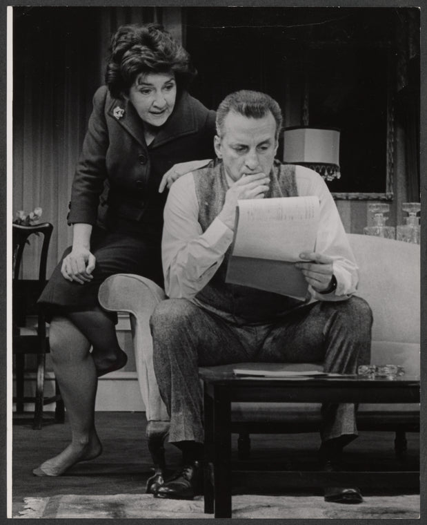 Maureen Stapleton and George C. Scott in the stage production Plaza Suite