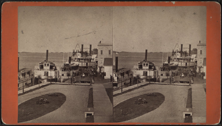 View of 1000 Island House dock.