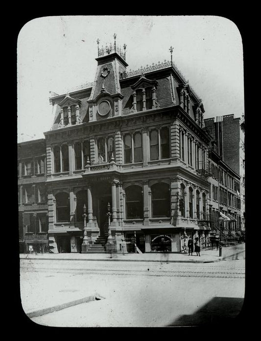 Aguilar, 174 E. 100th St