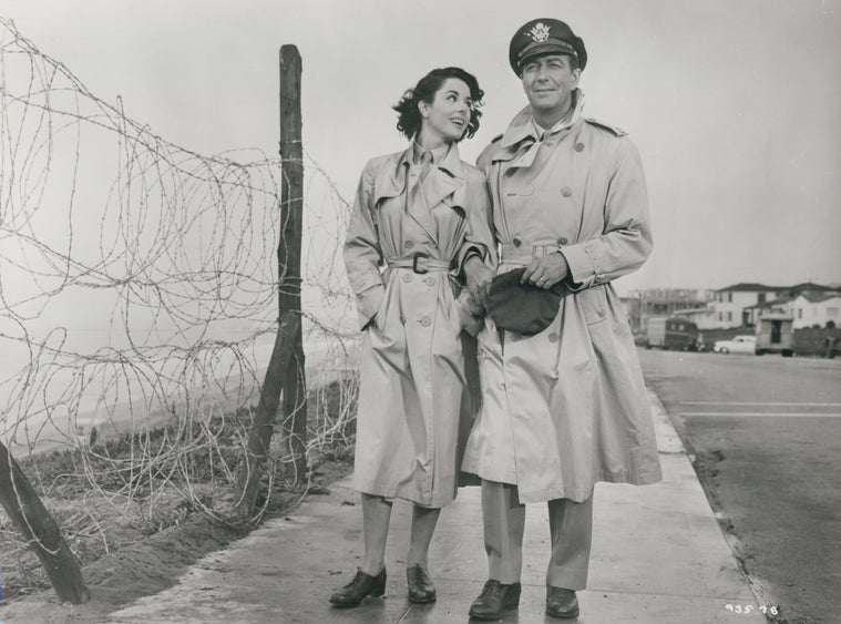 Dana Wynter and Robert Taylor in the motion picture D-Day the Sixth of June