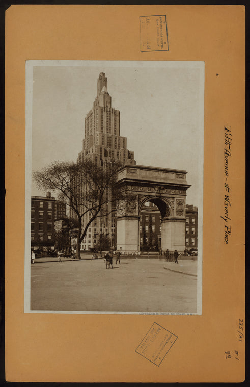 Manhattan: 5th Avenue - Waverly Place