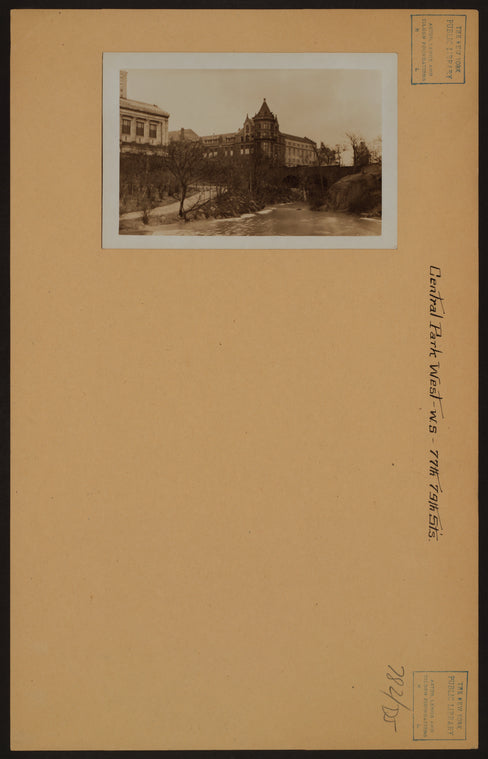 Manhattan: Central Park West - 77th Street